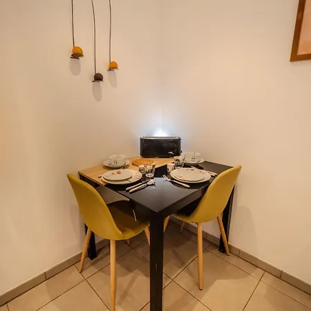 Lisa - Spacious Terrace Ground Floor - By Tgb *