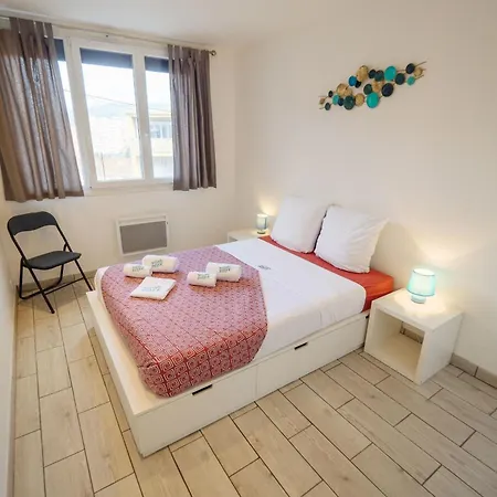 Lisa - Spacious Terrace Ground Floor - By Tgb Apartament