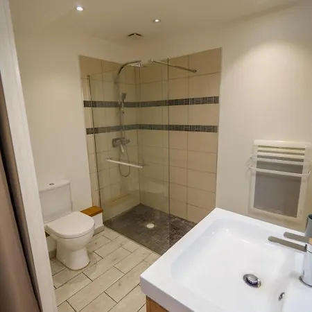 Apartment Lisa - Spacious Terrace Ground Floor - By Tgb