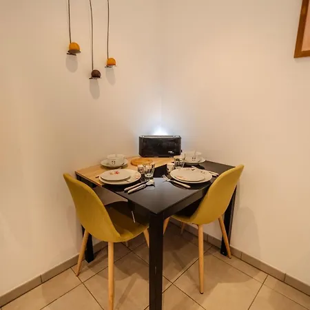 Apartment Lisa - Spacious Terrace Ground Floor - By Tgb