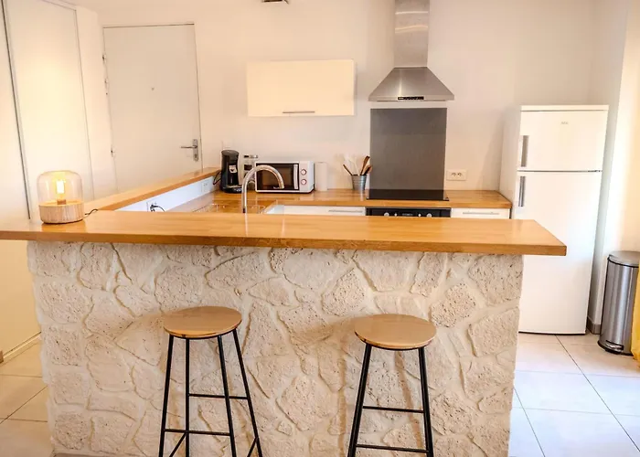 Lisa - Spacious Terrace Ground Floor - By Tgb Διαμέρισμα